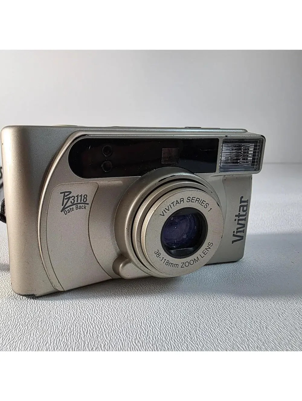 Vivitar Series 1 PZ3118 35mm Point & Shoot Film Camera 38–118mm Zoom AF
